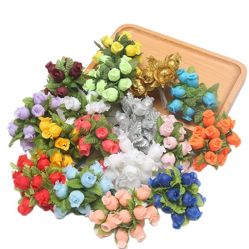 Christmas Wreath Fake - 12/36/72/144 SZT. Bukiet Sztucznych Kwiatów Róż,
